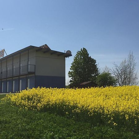 Wilfersdorf  Tour-Motel المظهر الخارجي الصورة